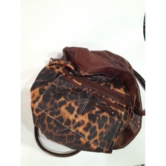 Leather Purse B.MAKOWSKY Raisin Brown Belted Clip Shoulder Bag -VERY NICE - Picture 12 of 16